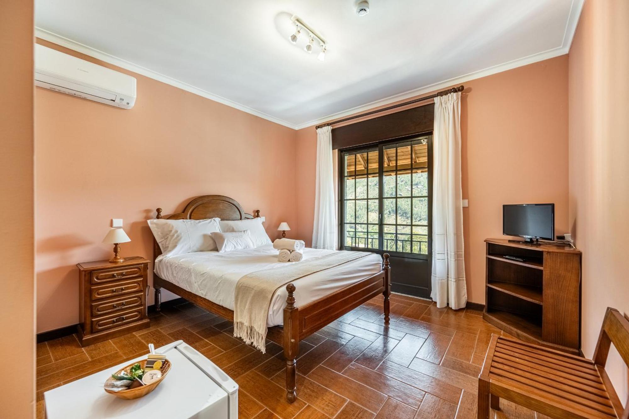 Вилла Quinta Da Carvalha Герес Экстерьер фото